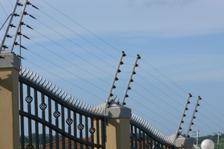 Fencing company in Pietermaritzburg - Electric fencing supplied and installed in PIetermaritzburg by CJ Home Improvements. 